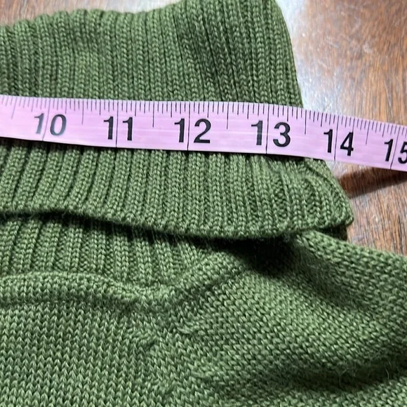 Vintage Borretti Olive Green Merino Wool Sweater Italy Made M